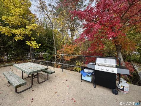 92 Main Street Deep River CT 06417
