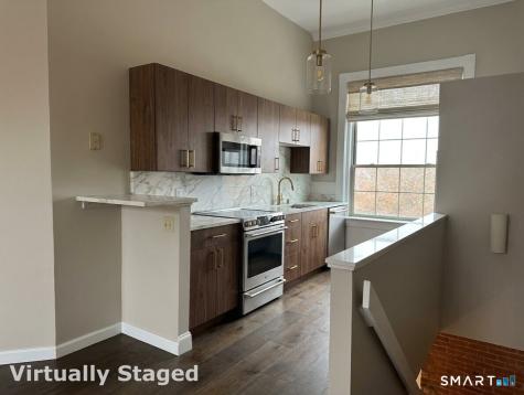 92 Main Street Deep River CT 06417