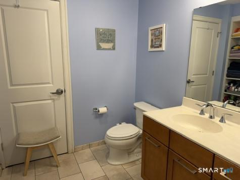 38 Hope Street East Lyme CT 06357