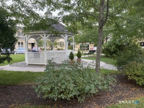 38 Hope Street East Lyme CT 06357