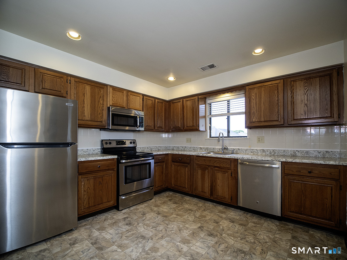 88 Turtle Bay Drive Branford CT 06405