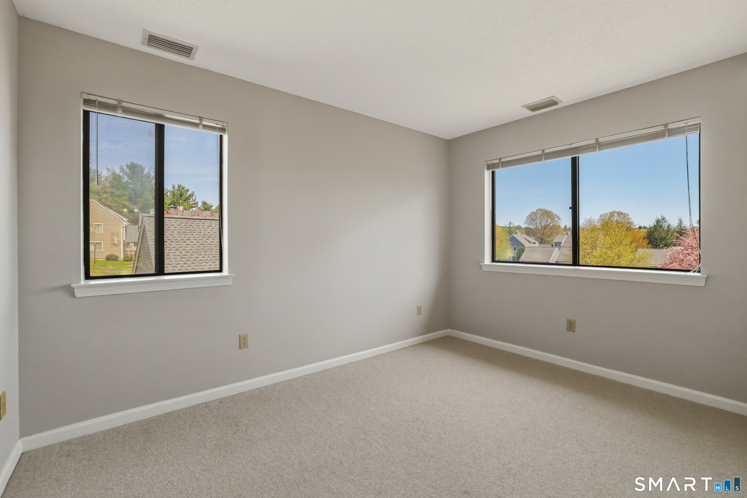 20 Reed Court Bloomfield CT 06002