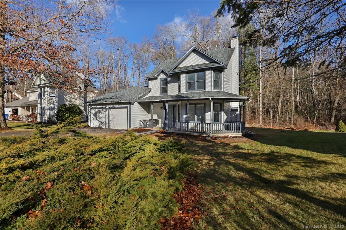 10 Victorian Woods Lane South Windsor CT 06074