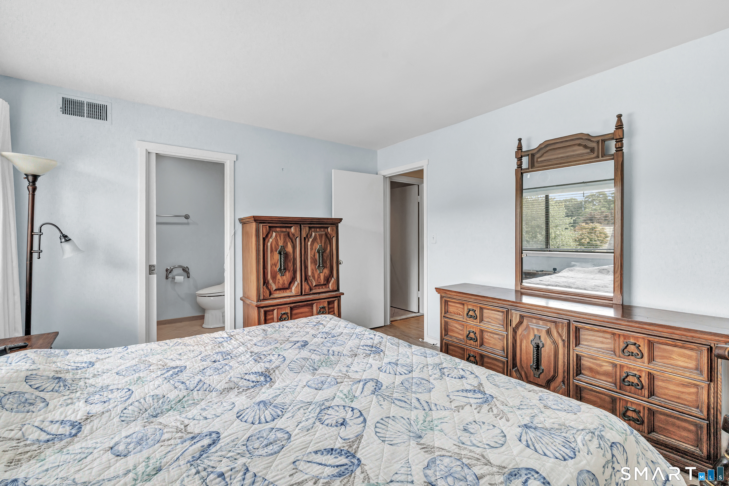 85 Viscount Drive Milford CT 06460