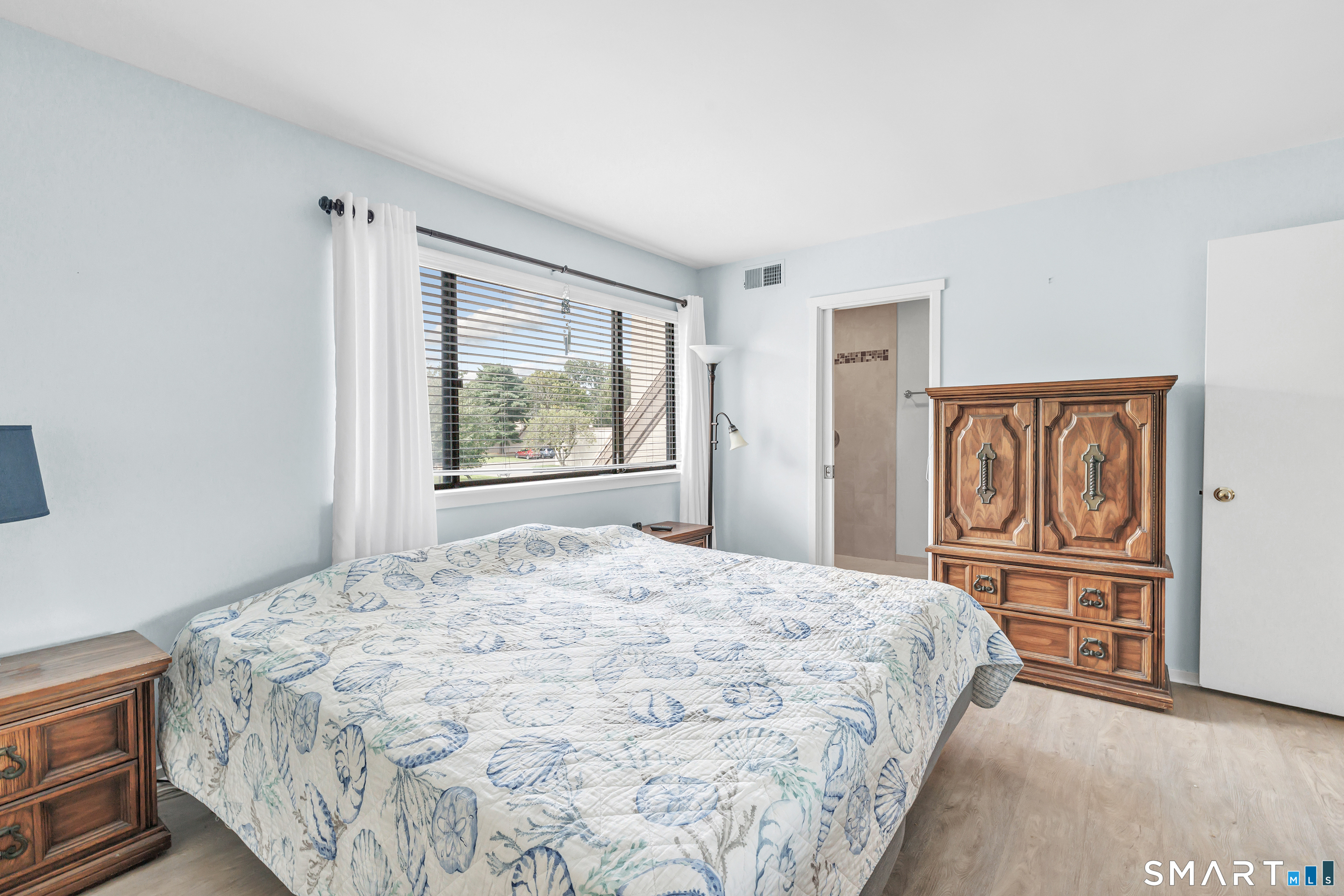 85 Viscount Drive Milford CT 06460