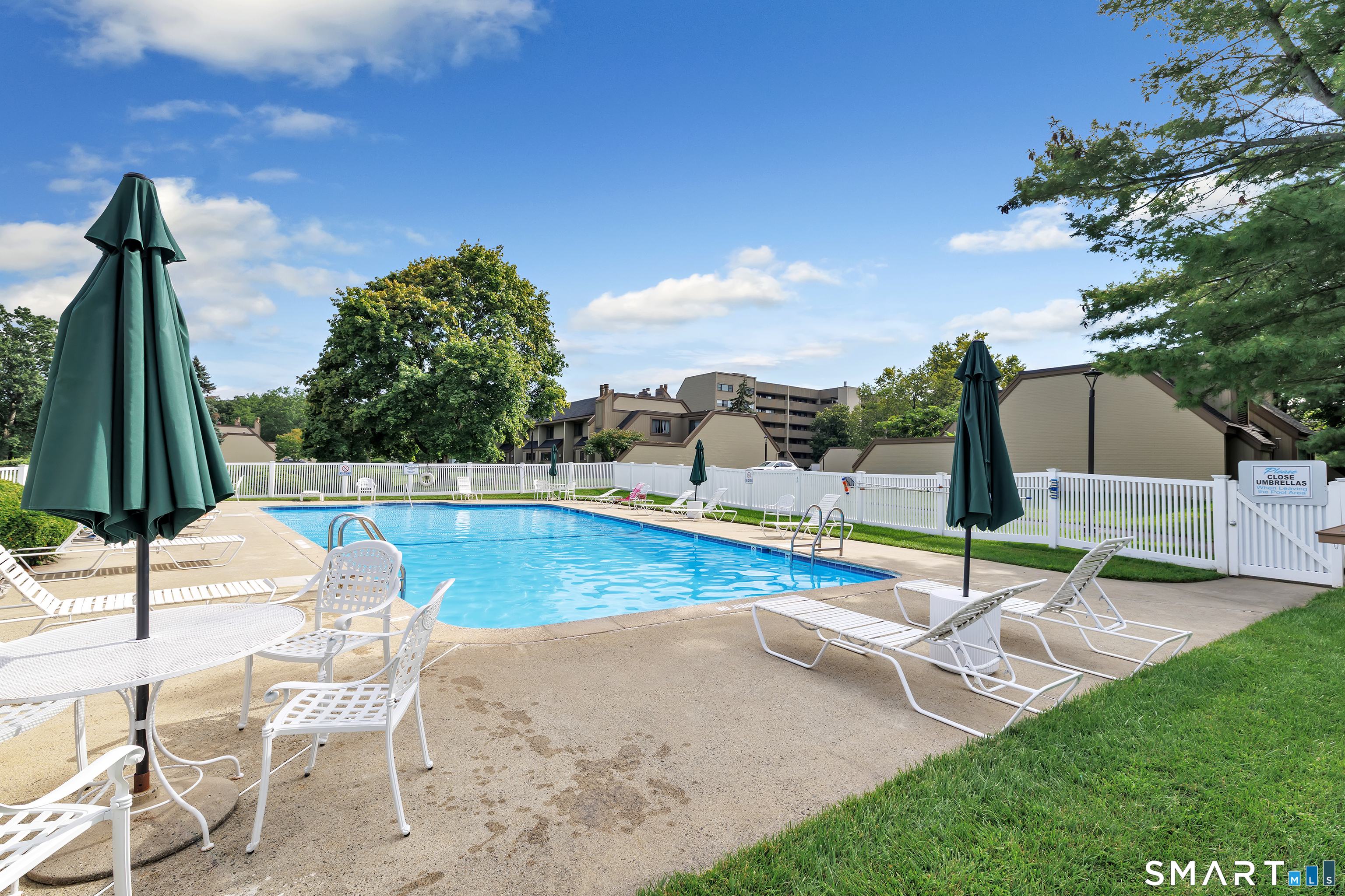 85 Viscount Drive Milford CT 06460