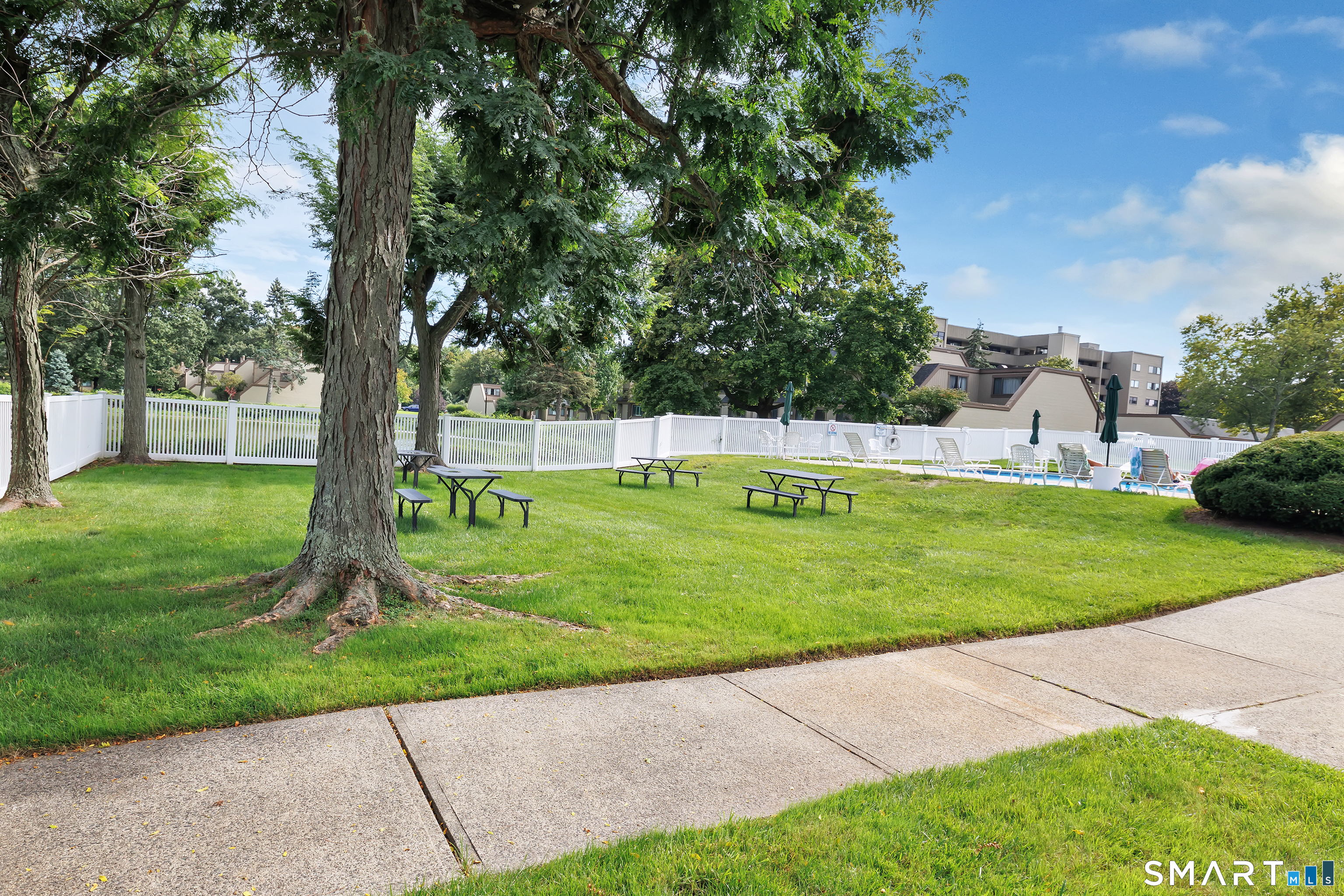 85 Viscount Drive Milford CT 06460