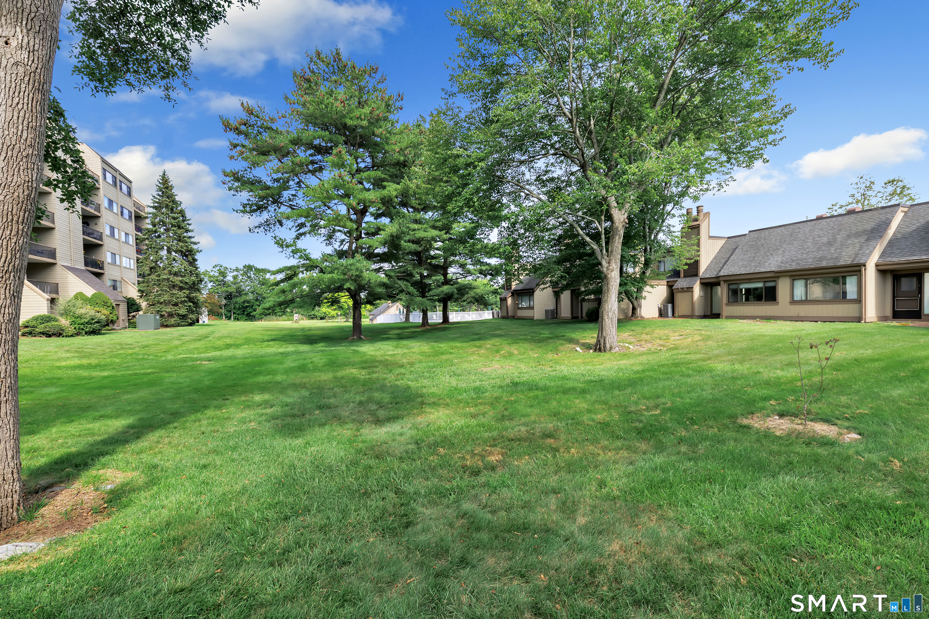 85 Viscount Drive Milford CT 06460