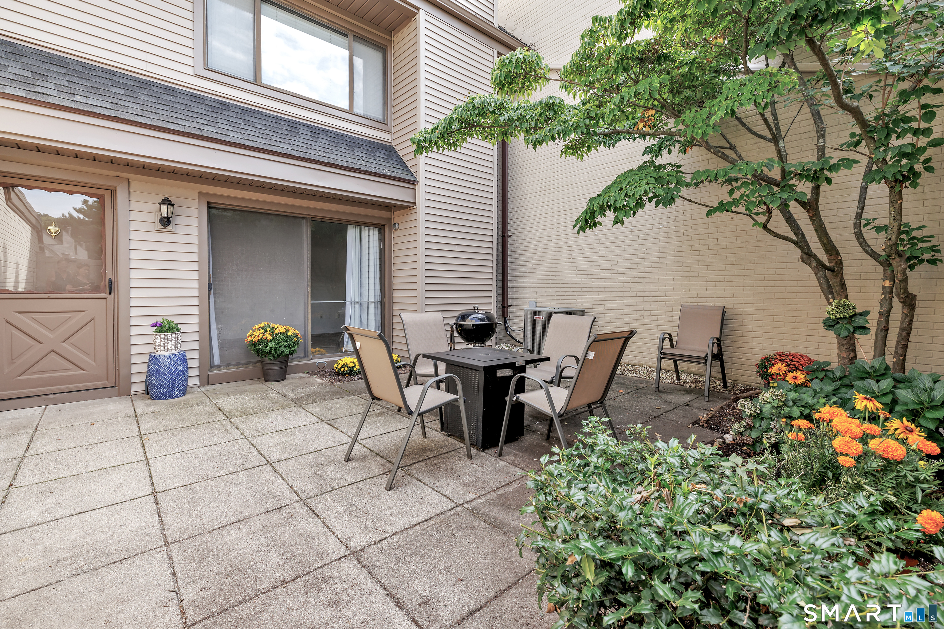 85 Viscount Drive Milford CT 06460