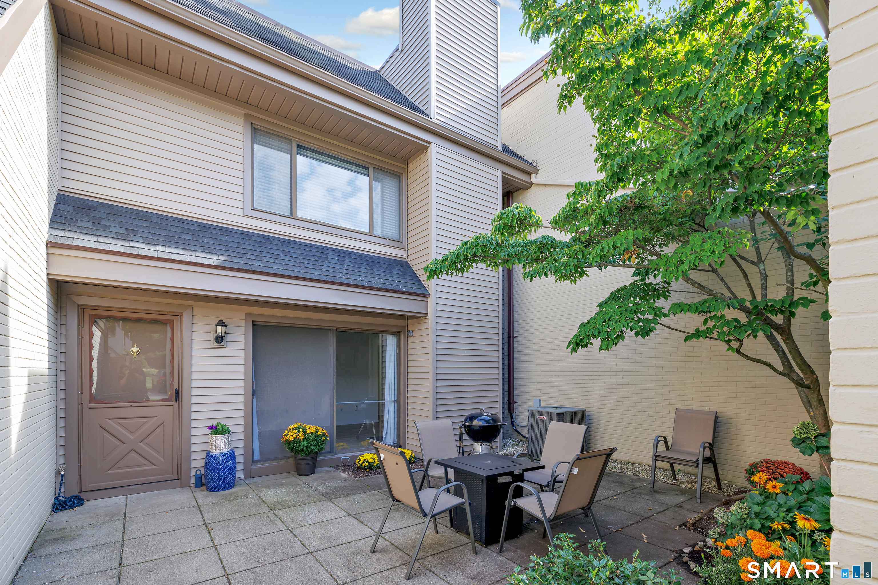 85 Viscount Drive Milford CT 06460