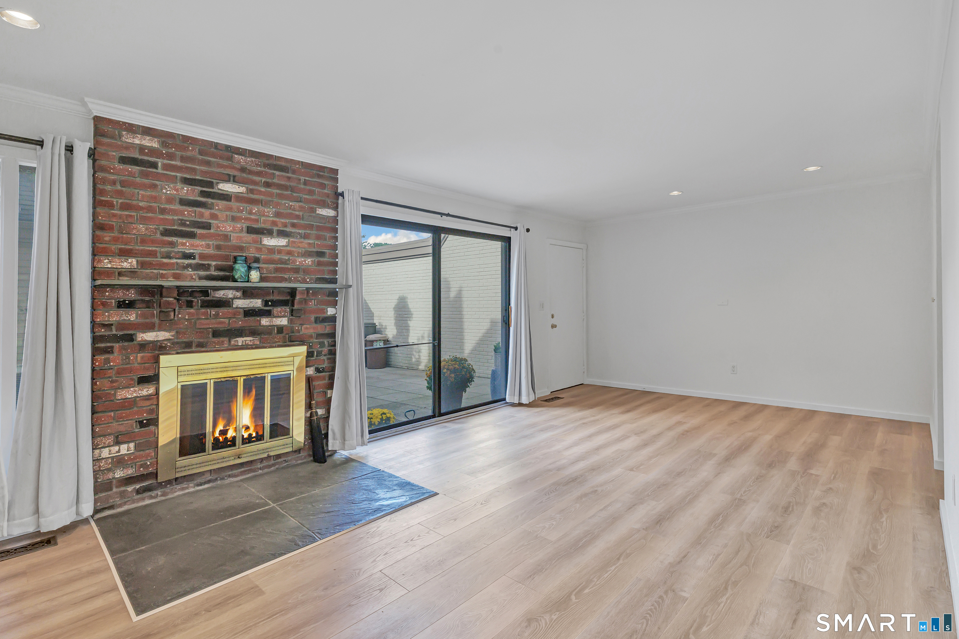 85 Viscount Drive Milford CT 06460