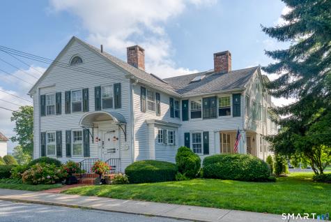 27 North Main Street Essex CT 06426