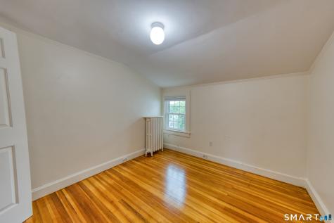 27 North Main Street Essex CT 06426