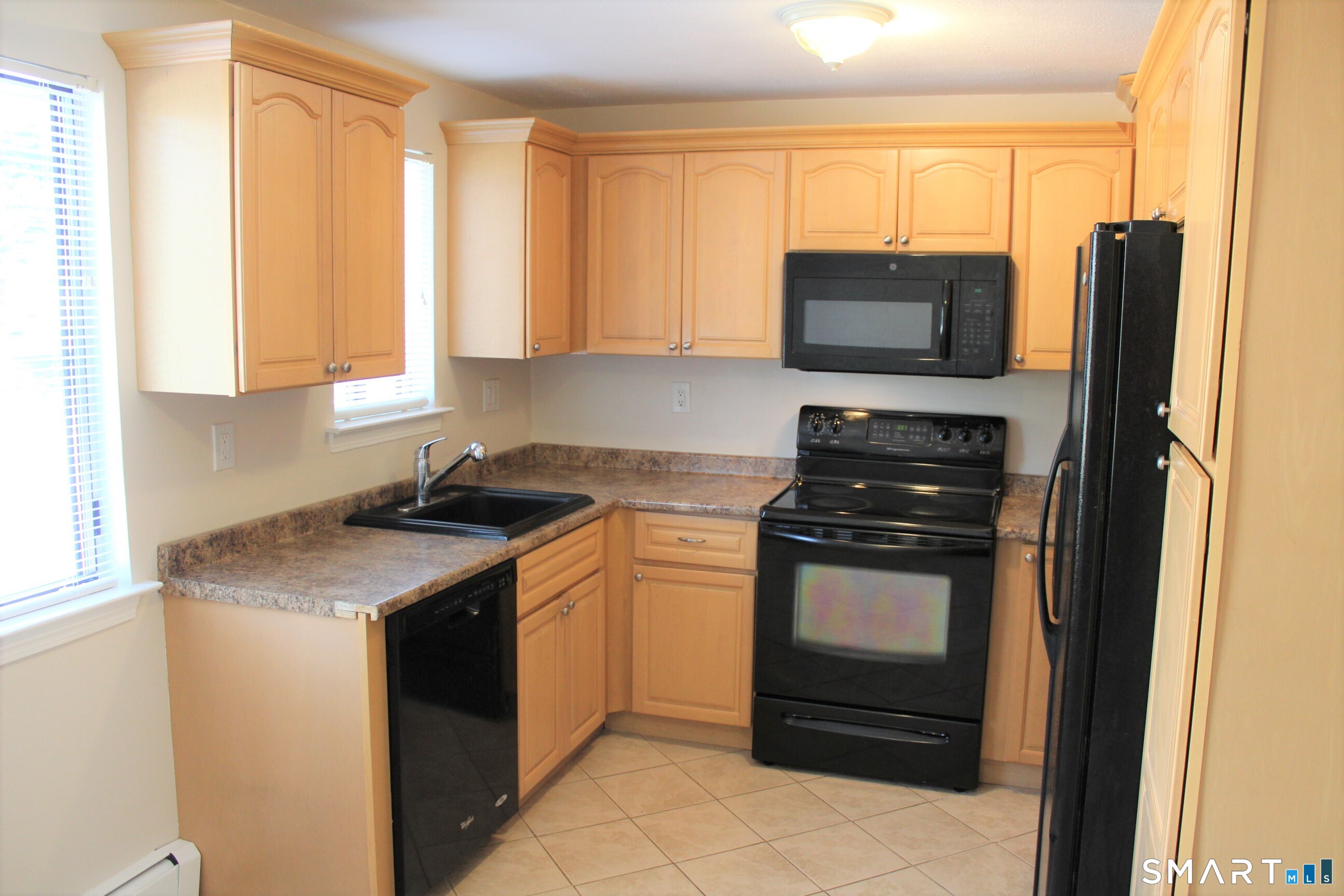 522 Blackstone Village Meriden CT 06450