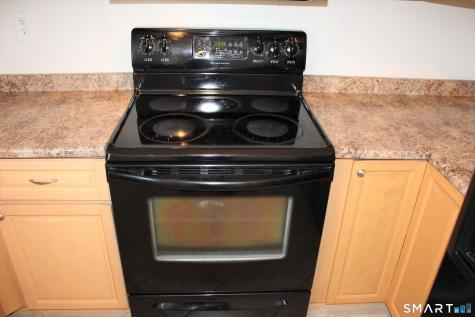522 Blackstone Village Meriden CT 06450