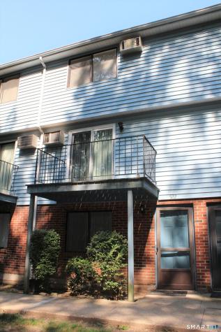 522 Blackstone Village Meriden CT 06450