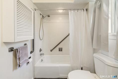 847 Heritage Village Southbury CT 06488