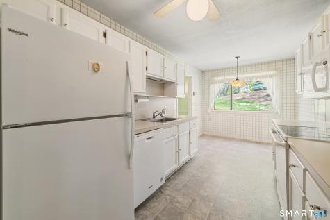 847 Heritage Village Southbury CT 06488