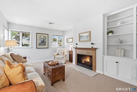 109 Field Point Drive Fairfield CT 06824