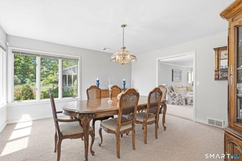 109 Field Point Drive Fairfield CT 06824