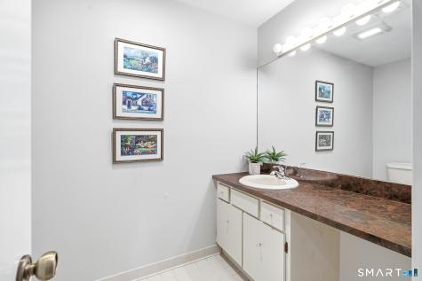 109 Field Point Drive Fairfield CT 06824
