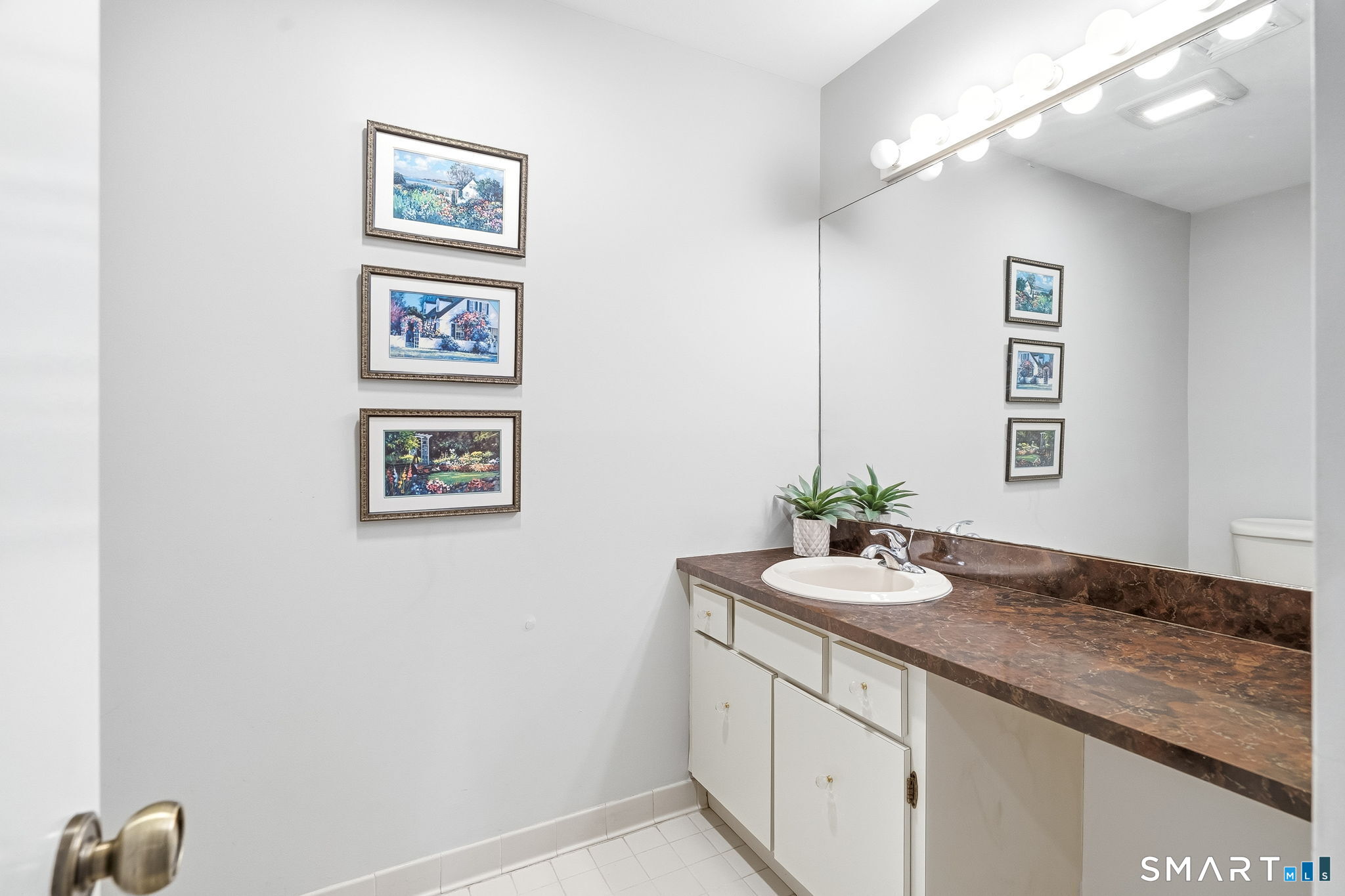 109 Field Point Drive Fairfield CT 06824