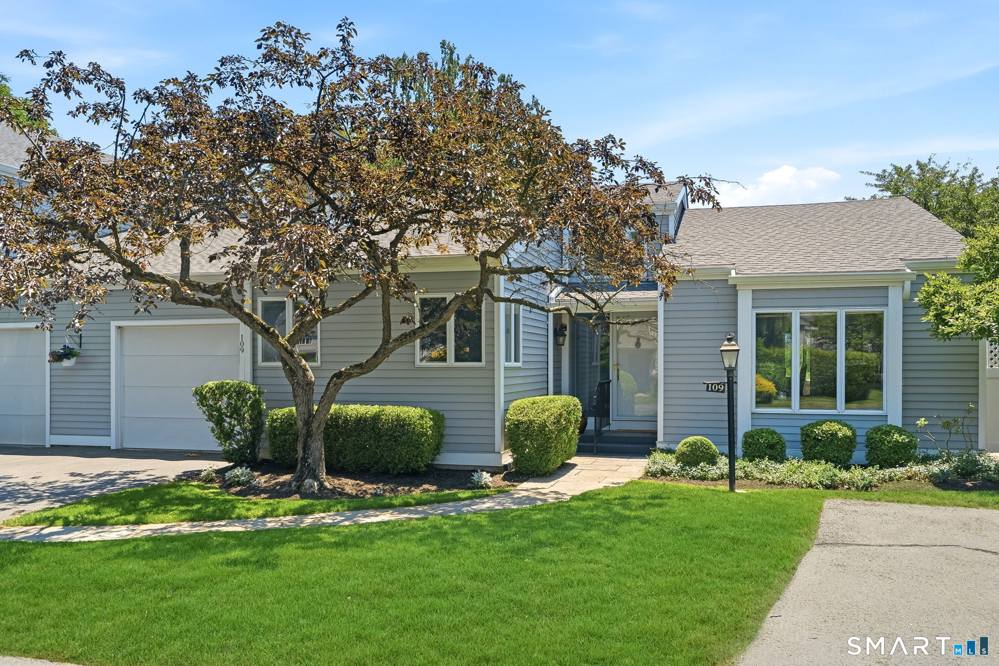 109 Field Point Drive Fairfield CT 06824