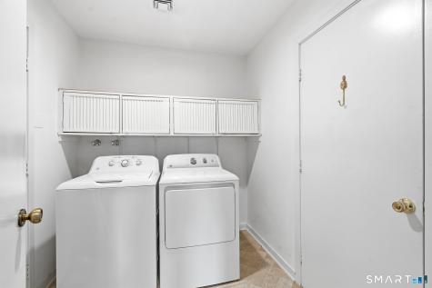 109 Field Point Drive Fairfield CT 06824