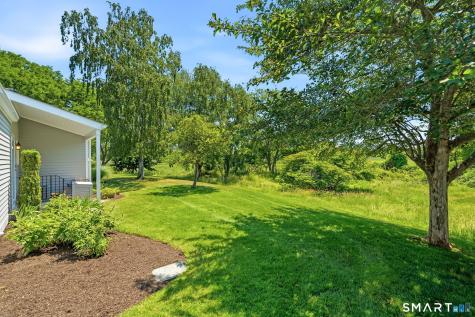 109 Field Point Drive Fairfield CT 06824