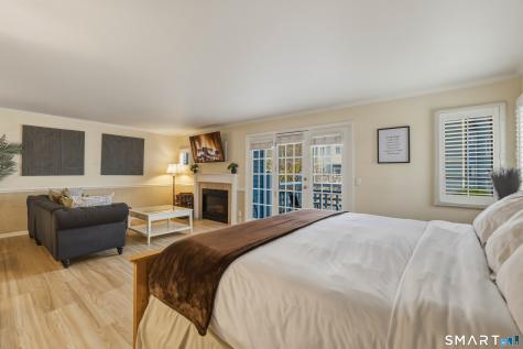 1613 Old Pond Lane Norwich CT 06360