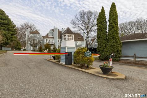 1613 Old Pond Lane Norwich CT 06360