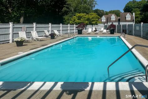 1613 Old Pond Lane Norwich CT 06360
