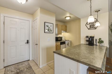 1613 Old Pond Lane Norwich CT 06360