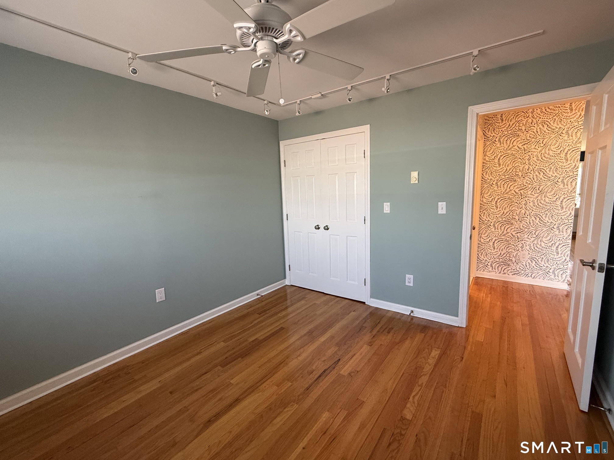 255 West Walk West Haven CT 06516