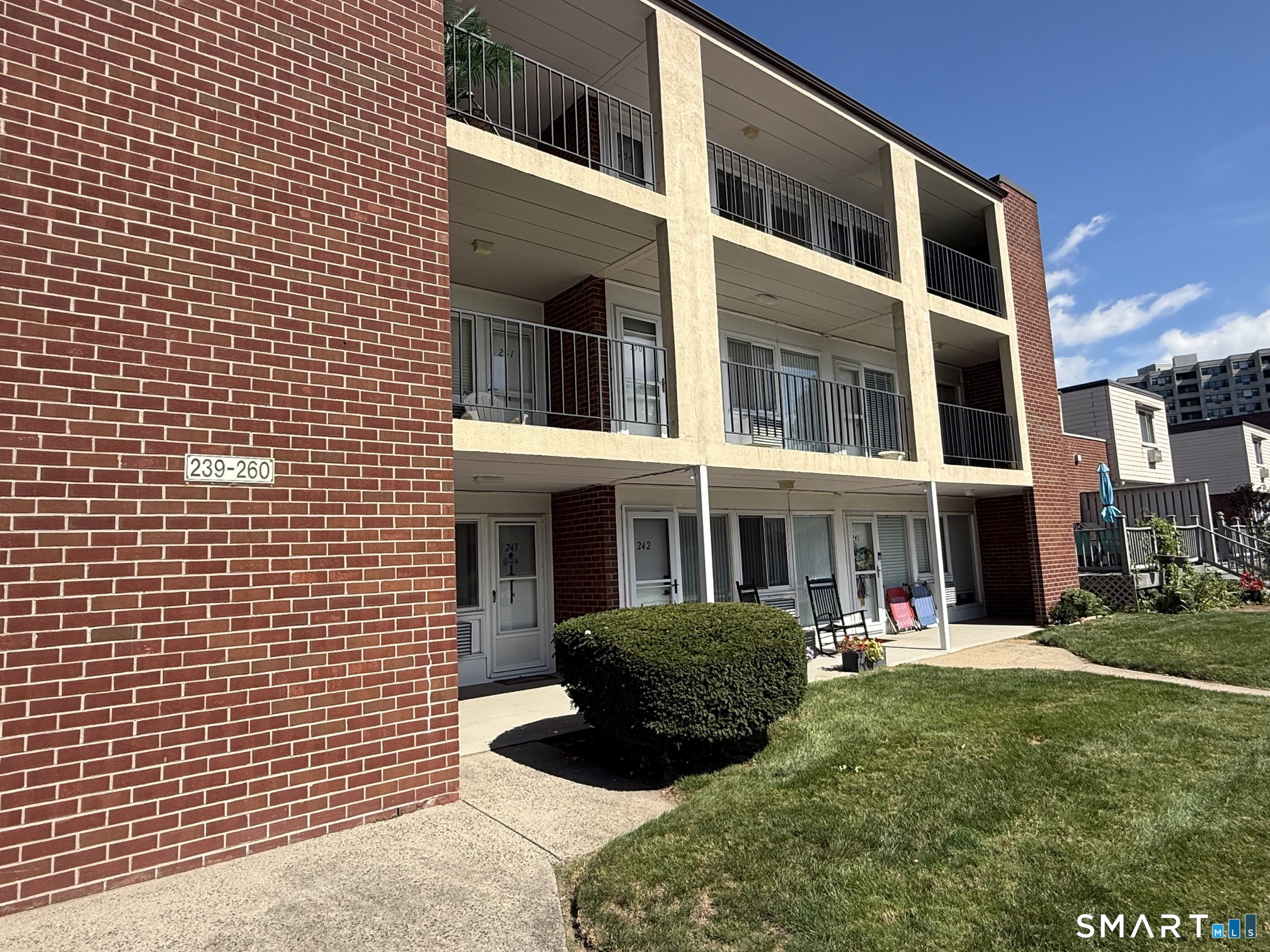 255 West Walk West Haven CT 06516