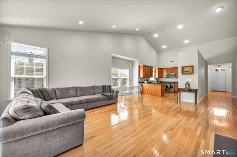 36 Bay Hill Drive Bloomfield CT 06002