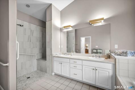 36 Bay Hill Drive Bloomfield CT 06002