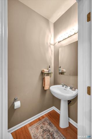 36 Bay Hill Drive Bloomfield CT 06002