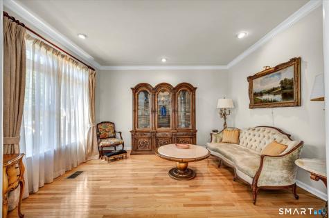 36 Bay Hill Drive Bloomfield CT 06002