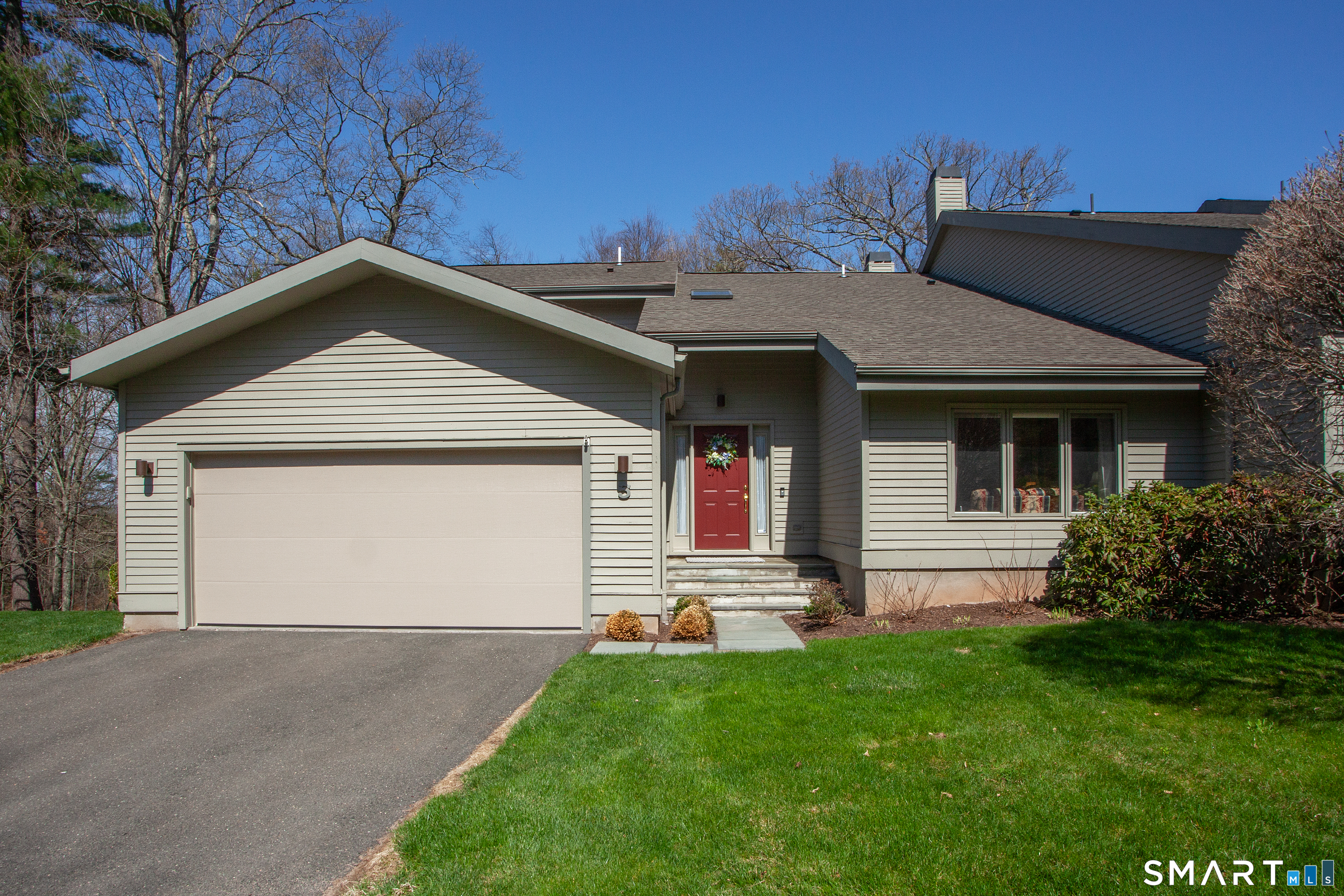 5 Shirecrest Avon CT 06001