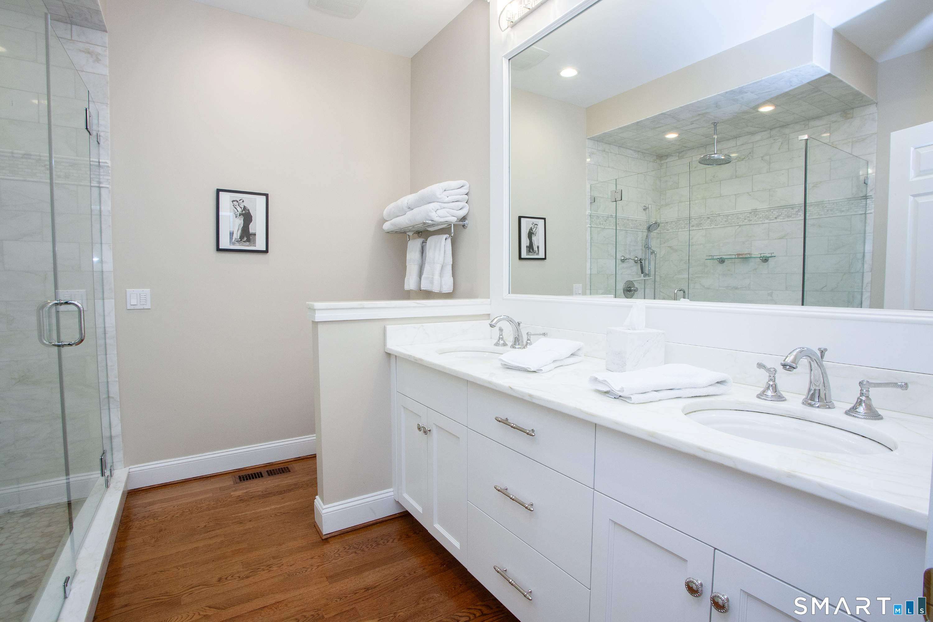 5 Shirecrest Avon CT 06001