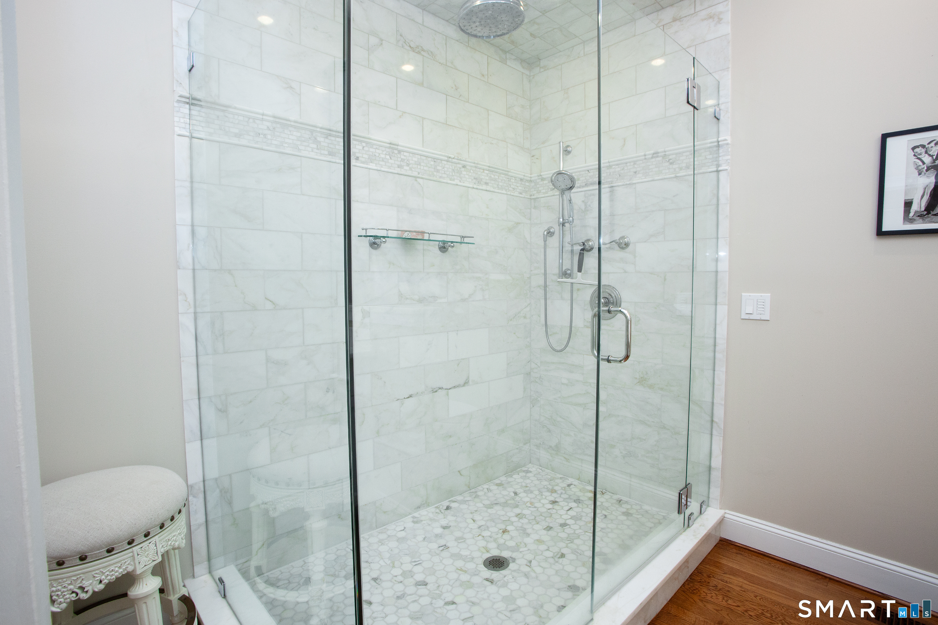 5 Shirecrest Avon CT 06001