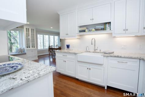 5 Shirecrest Avon CT 06001