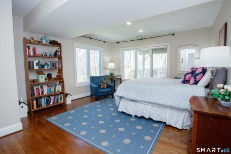 5 Shirecrest Avon CT 06001