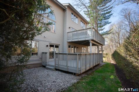 5 Shirecrest Avon CT 06001