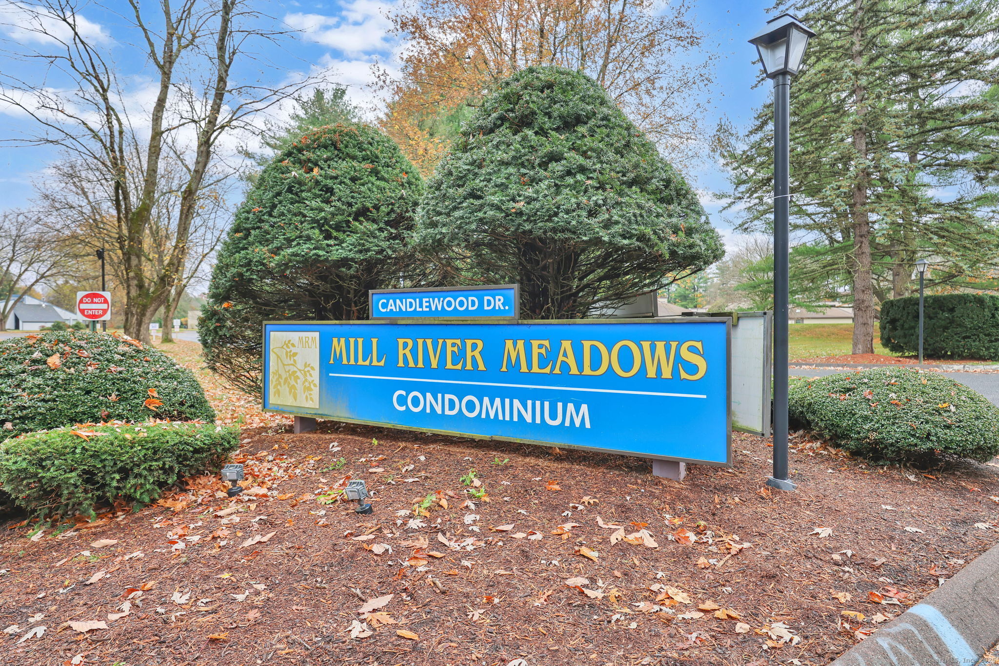 62 Candlewood Drive South Windsor CT 06074