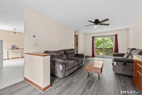 83 Carriage House Enfield CT 06082