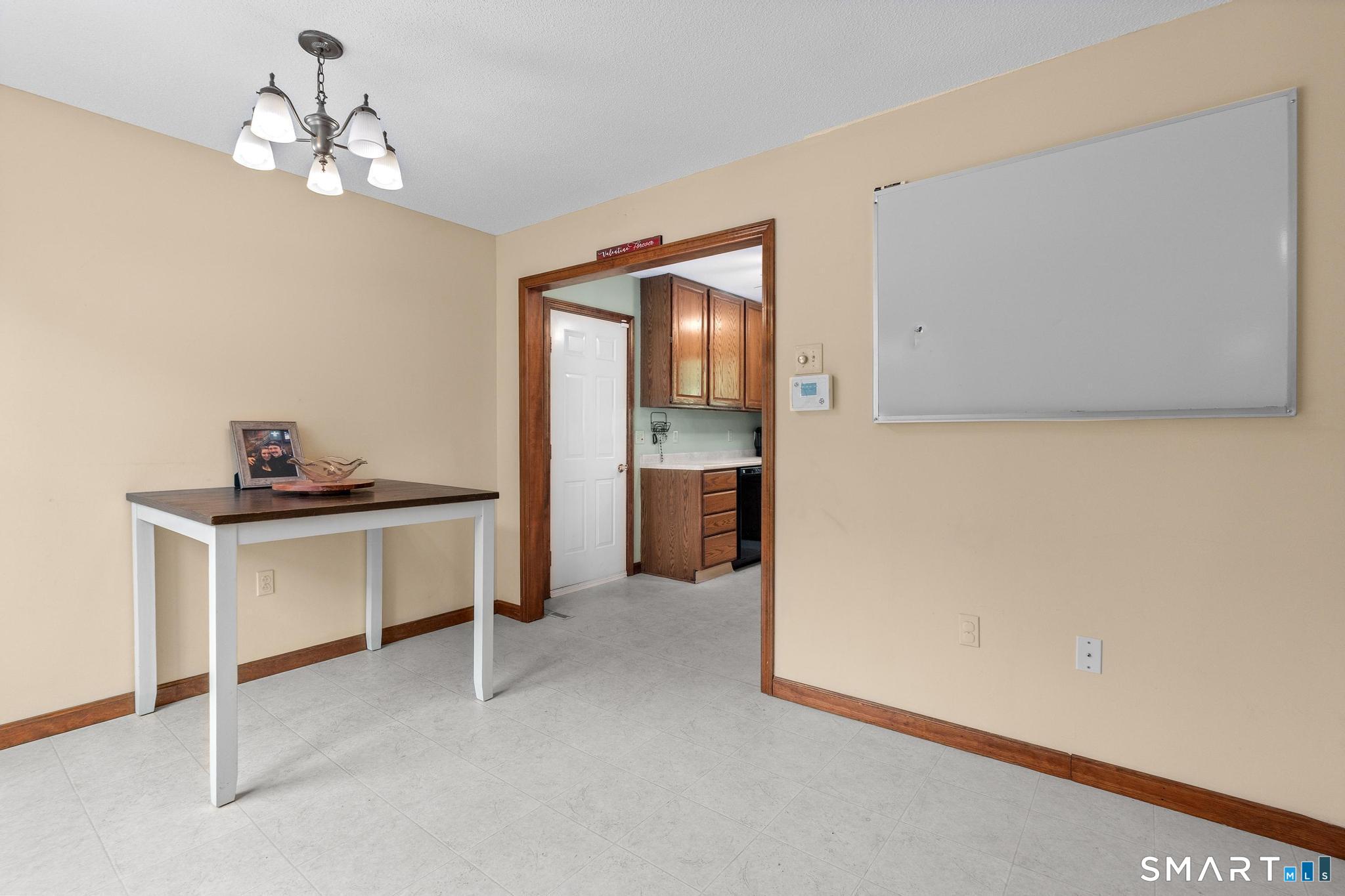 83 Carriage House Enfield CT 06082