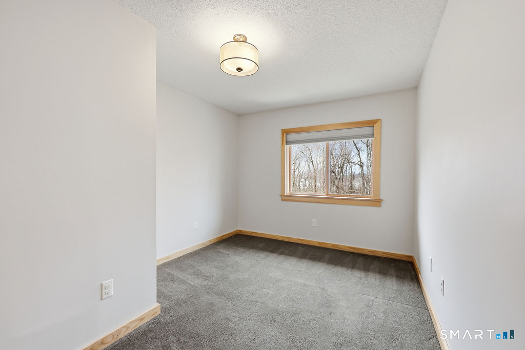 70 Conestoga Way Glastonbury CT 06033