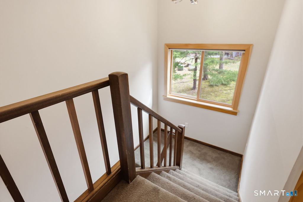 70 Conestoga Way Glastonbury CT 06033